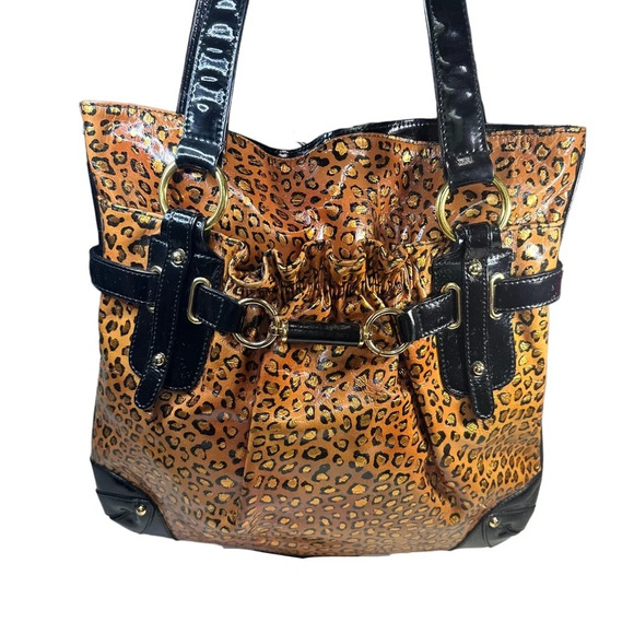 “The Find” Vintage Animal Print Patent Leather Hobo Purse - Picture 13 of 16